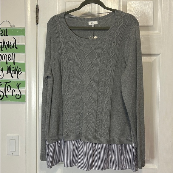 136 NWT Crown & Ivy Gray Cable Knit sweater Cotton - Picture 1 of 1